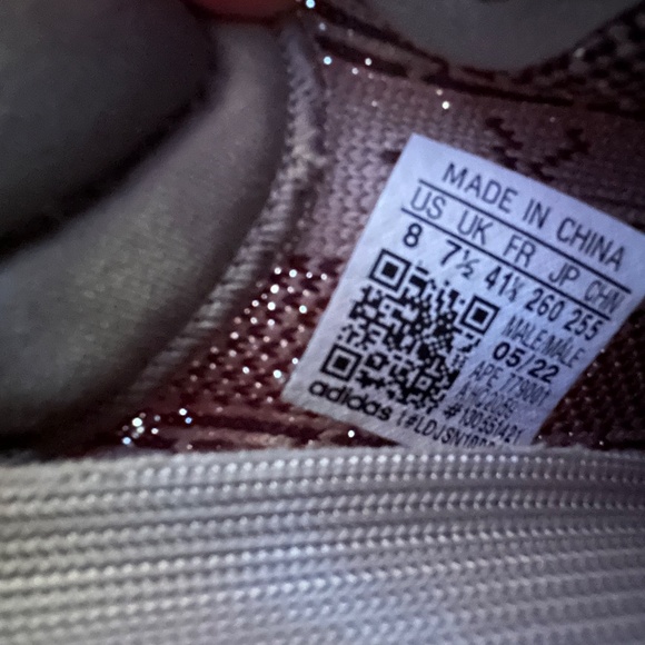 Yeezy 350 sply v2 - Picture 3 of 8
